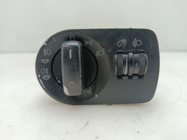 8P0919094 VAG
