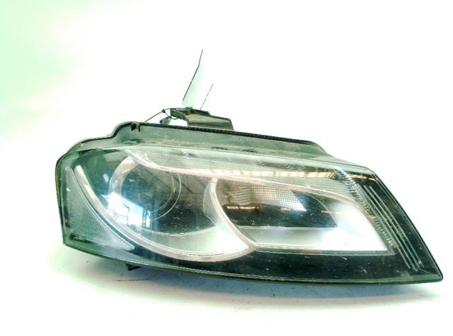 Luz direita 8P0941030BQ VAG