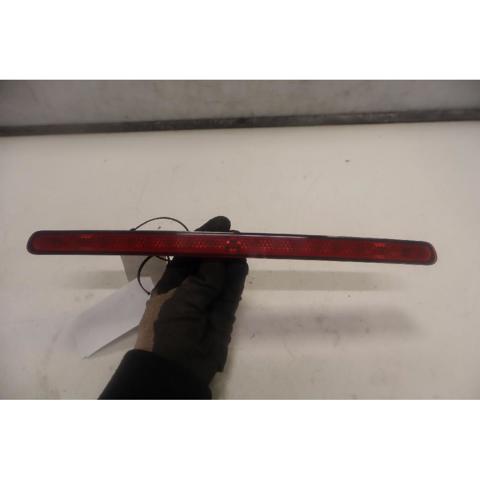 Sinal de parada traseiro adicional 8P0945097 VAG