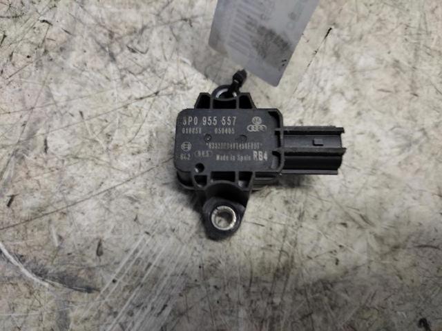 8P0955557 VAG