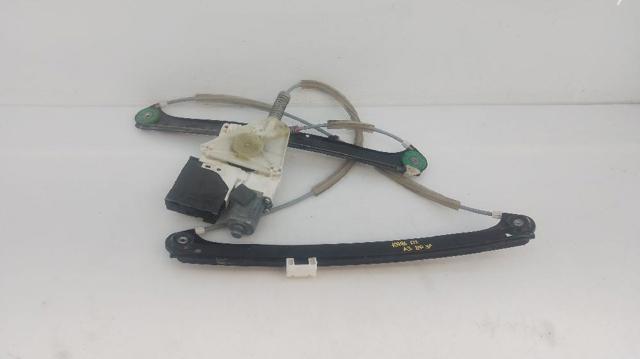 Motor de acionamento de vidro da porta dianteira esquerda 8P0959801H VAG