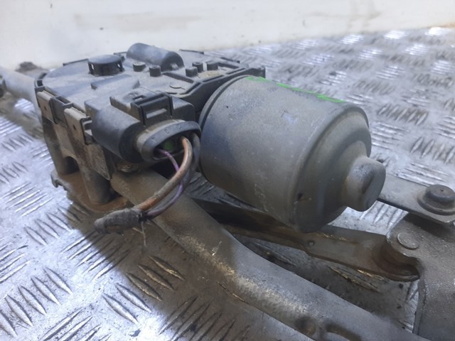Trapézio de limpador pára-brisas 8P1955023K VAG