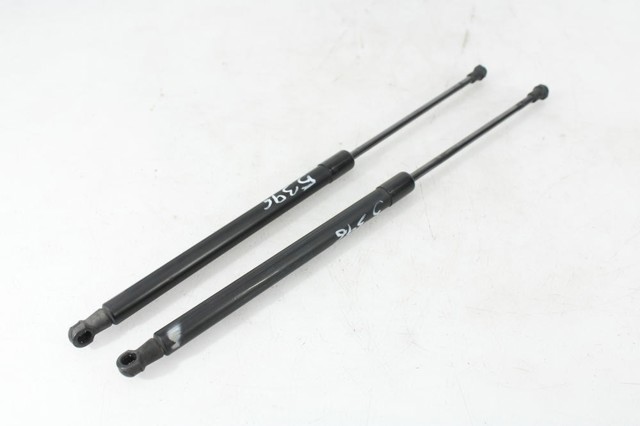 8P3827552B VAG