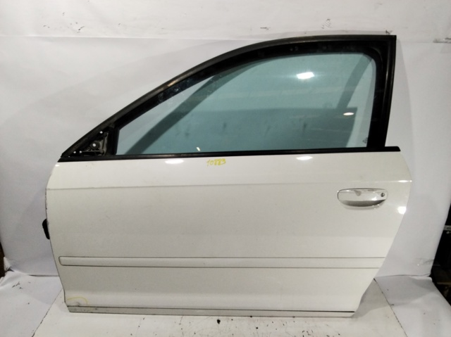 8P3831051D VAG