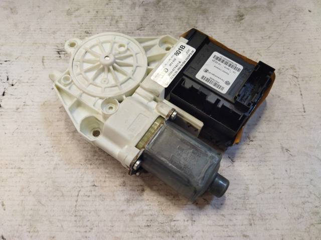 8P4959801B VAG