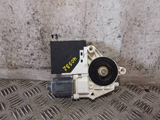 8P4959802B VAG