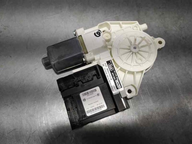 8P4959802B VAG
