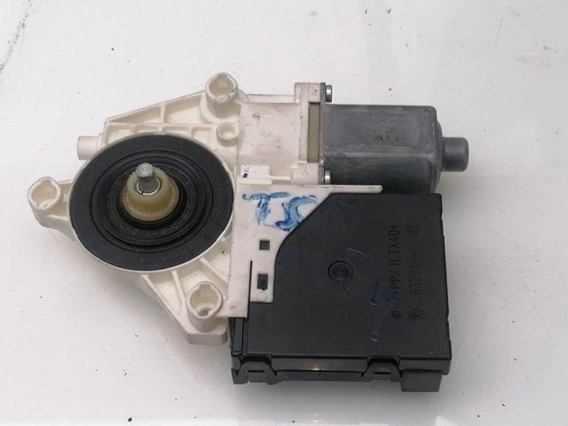 8P4959802D VAG