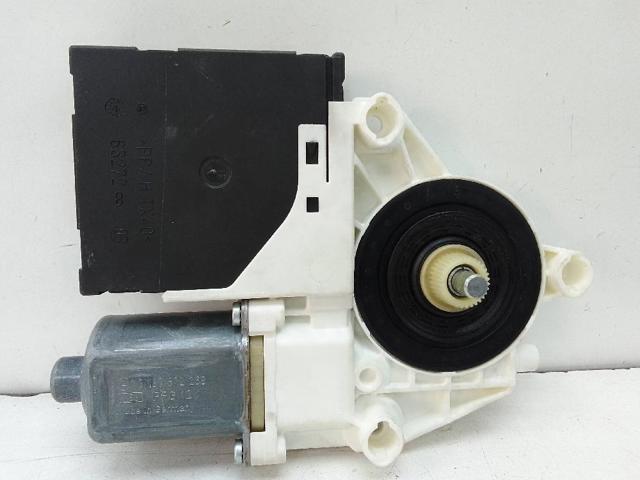 8P4959802E VAG