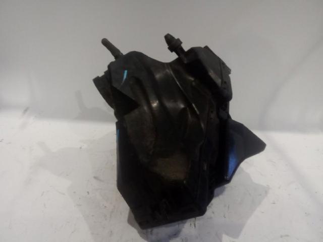 Filtro de ar 8R0133843D VAG