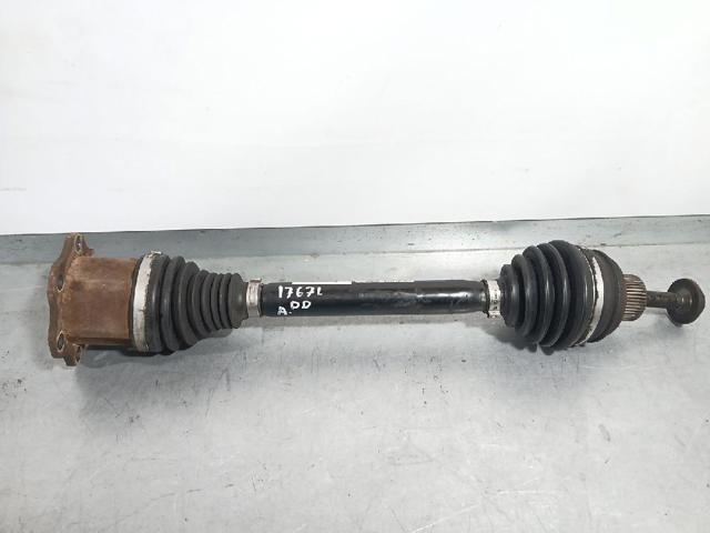 Semieixo (acionador) dianteiro 8R0407271B VAG