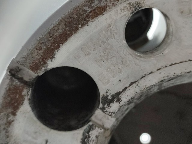 Discos de roda de aleação ligeira (de aleação ligeira, de titânio) 8R0601025G VAG