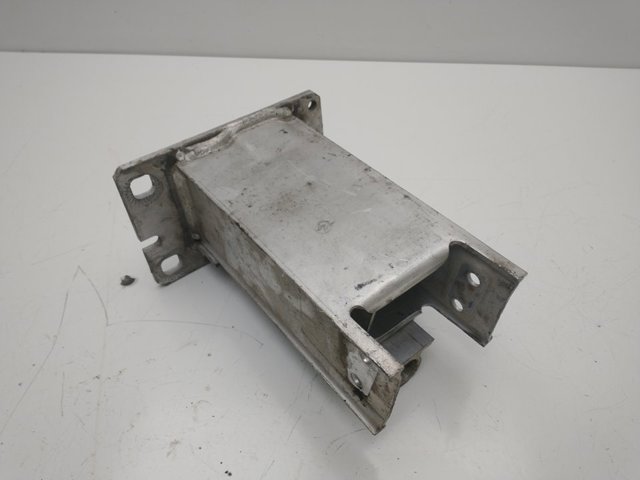 Consola de reforçador do pára-choque dianteiro 8R0807134 VAG