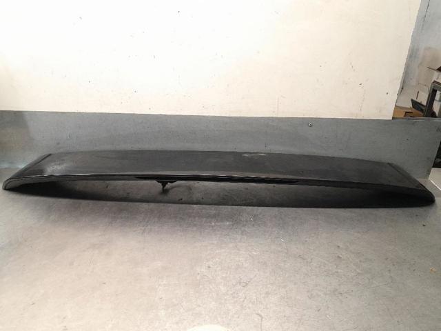 Spoiler de porta-malas (de 3ª/5ª porta traseira) 8R0827933A VAG
