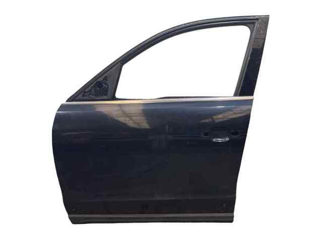 Porta dianteira esquerda 8R0831051E VAG