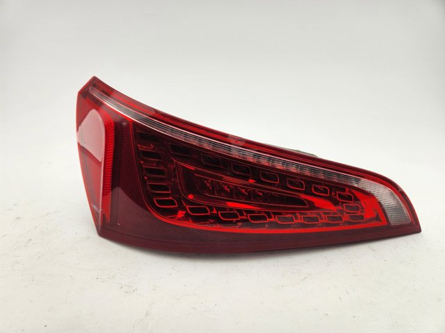 Lanterna traseira esquerda 8R0945093A VAG