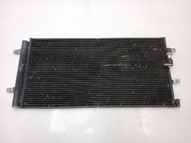 Radiador de aparelho de ar condicionado 8T0260401 VAG