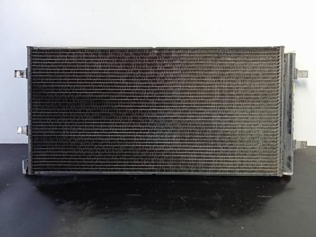 Radiador de aparelho de ar condicionado 8T0260403F VAG