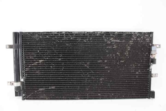 Radiador de aparelho de ar condicionado 8T0260403F VAG