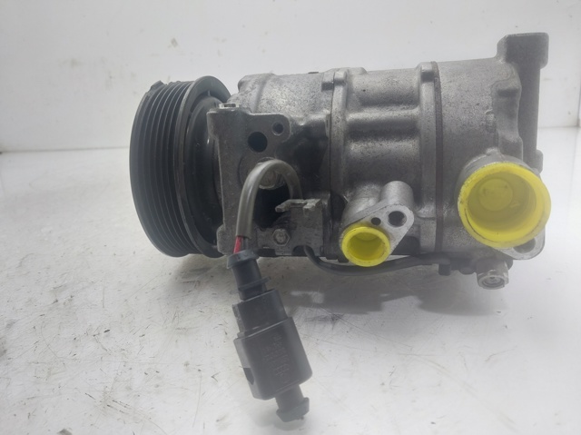 8T0260805R Porsche