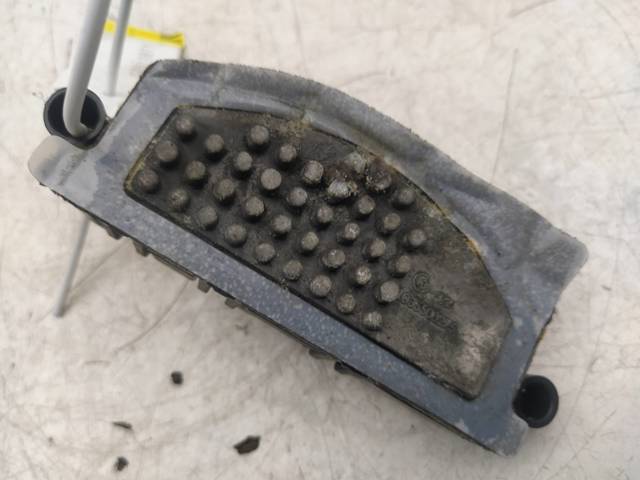 8T0820521E VAG