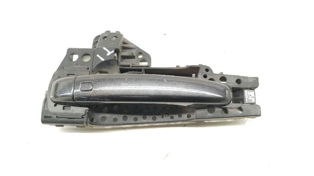 Suporte de maçaneta externa da porta traseira esquerda 8T0837885A VAG