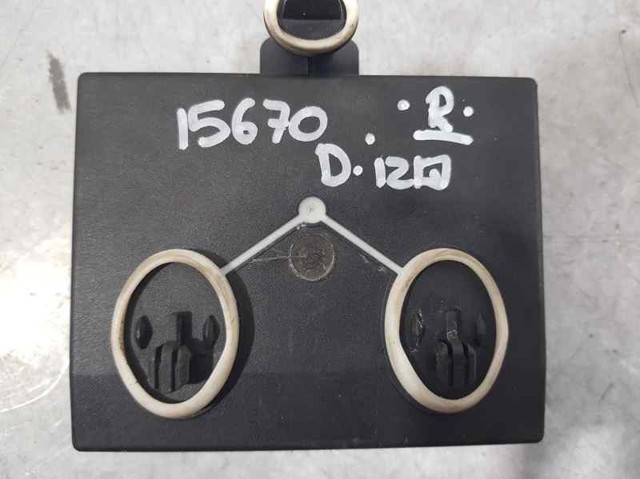 Módulo de conforto da porta dianteira 8T0959793D VAG