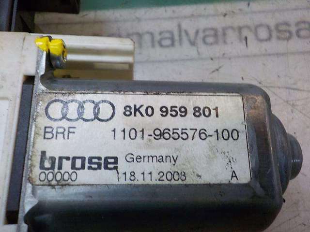 Motor de acionamento de vidro da porta dianteira esquerda 8T0959801A VAG