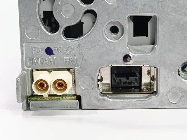 8T1035186P VAG