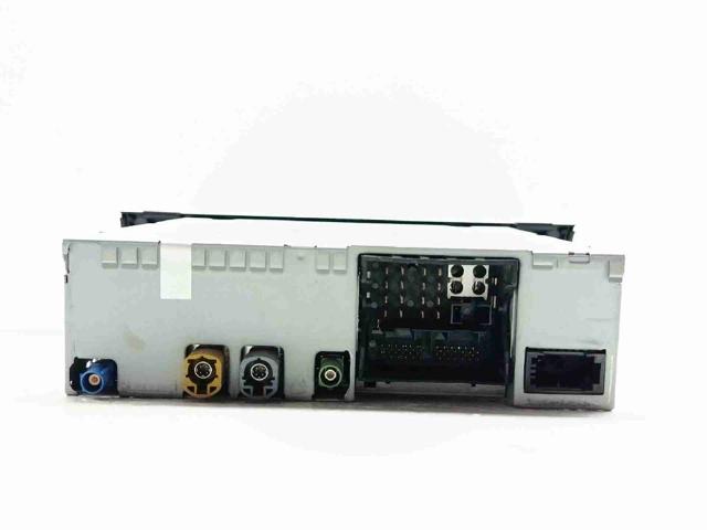 Aparelhagem de som (rádio AM/FM) 8T1035666H VAG
