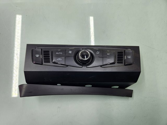 8T1820043AM VAG