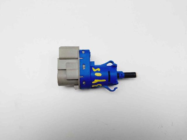 Sensor de ativação do sinal de parada 8T4T9G854AA FORD