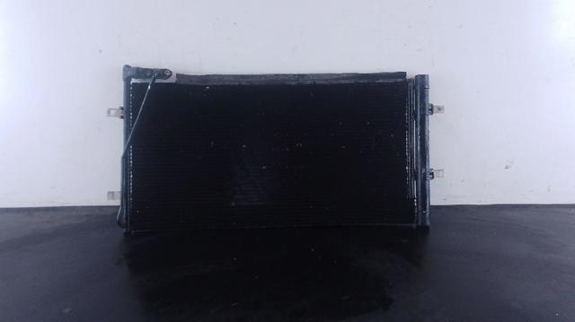 Radiador de aparelho de ar condicionado 8U0260401C VAG