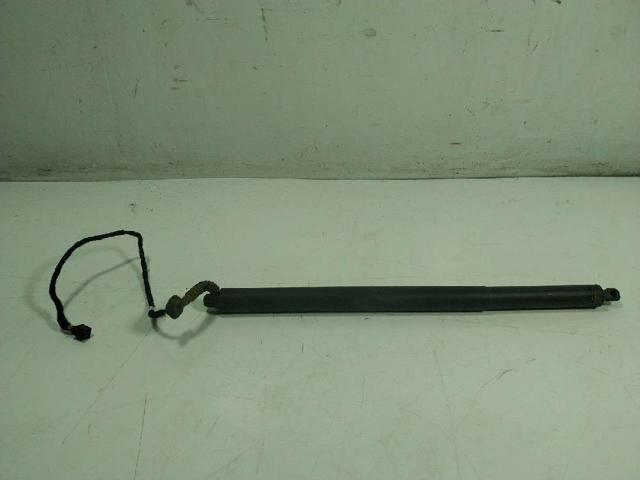 8U0827851 VAG
