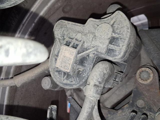 8V0615424D VAG