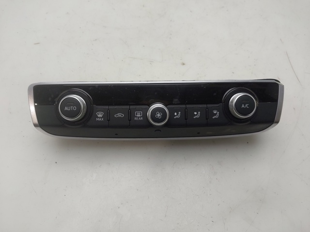 8V0820043C VAG