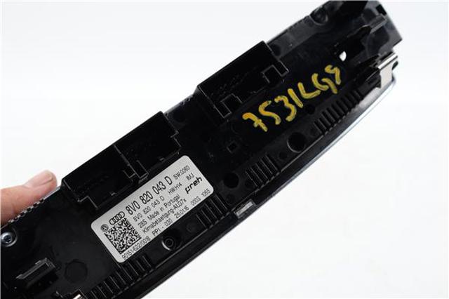 8V0820043D VAG