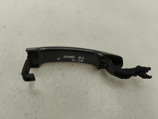 Maçaneta externa dianteira/traseira da porta direita 8V0837206A VAG
