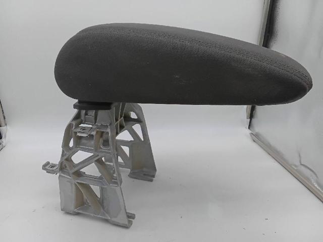 8V0864283 VAG