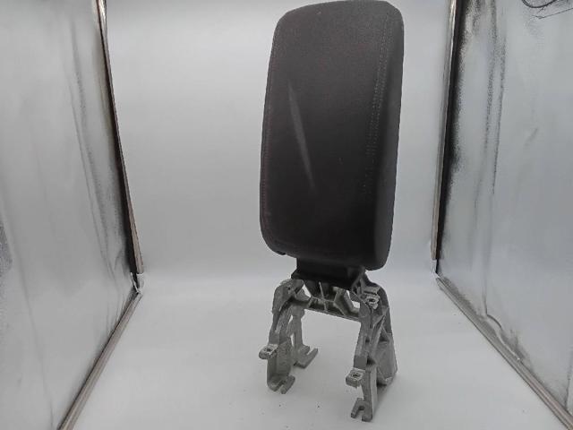 8V0864283 VAG