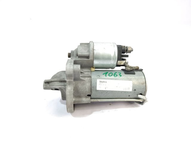 8V2111000AE Ford