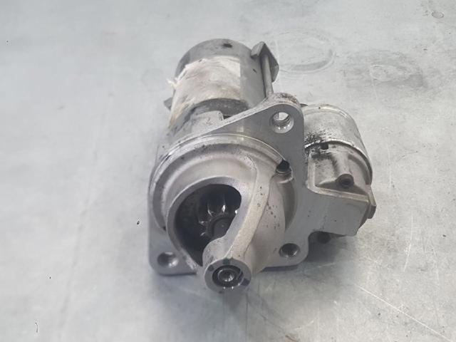 8V2111000BC Ford