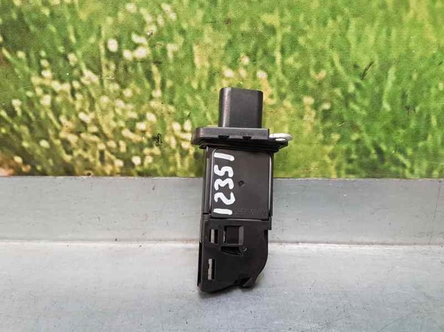 8V2112B579AA Ford