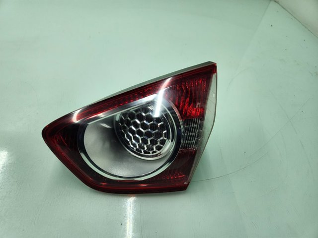 Lanterna traseira direita interna 8V4113A602AD FORD