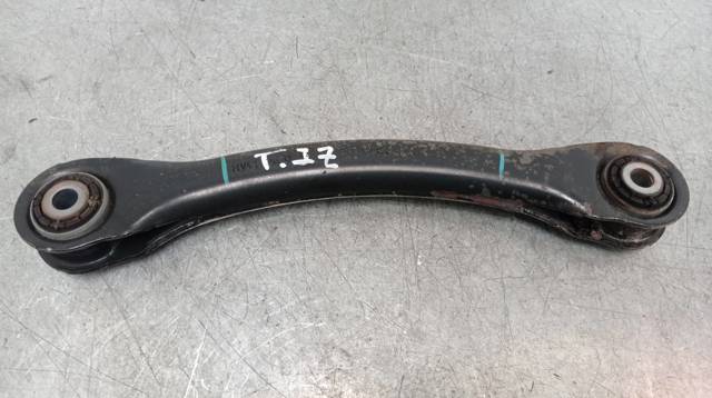 Braço oscilante superior esquerdo/direito de suspensão traseira 8V415500AA FORD