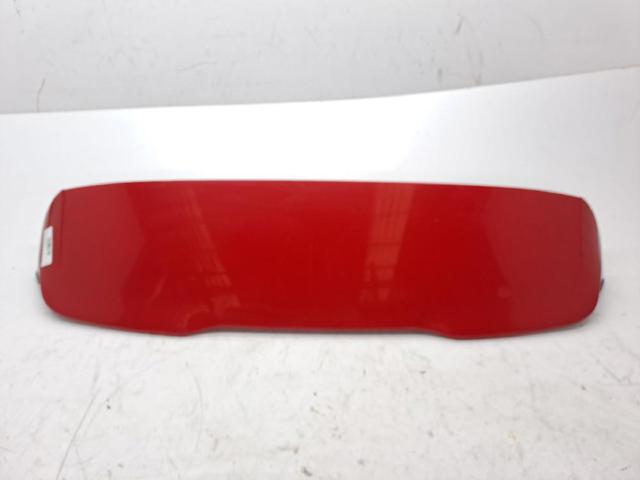 Spoiler de porta-malas (de 3ª/5ª porta traseira) 8V4827933CGRU VAG