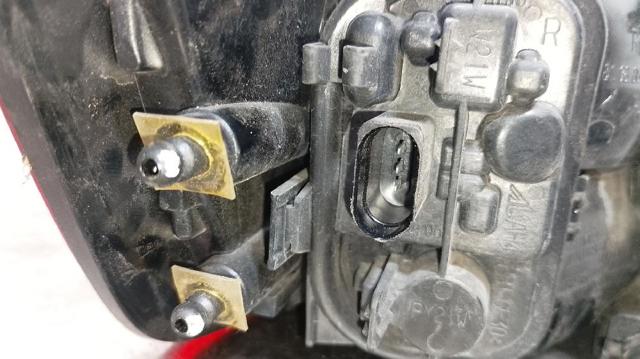 Lanterna traseira direita externa 8V4945096 VAG