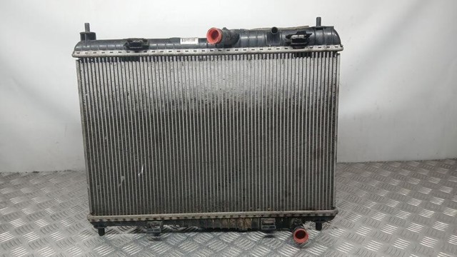 Radiador de esfriamento de motor 8V518005BE FORD