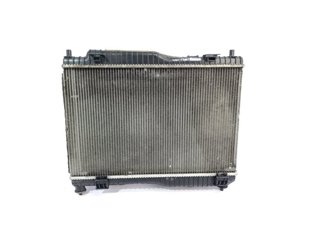 Radiador de esfriamento de motor 8V518005DG FORD