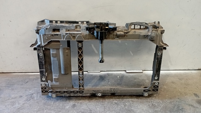 Suporte do radiador montado (painel de montagem de fixação das luzes) 8V51A16E146AF FORD